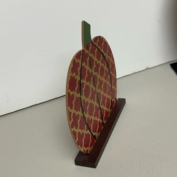 Welcome Fall table decor by momentum - Picture 6 of 10